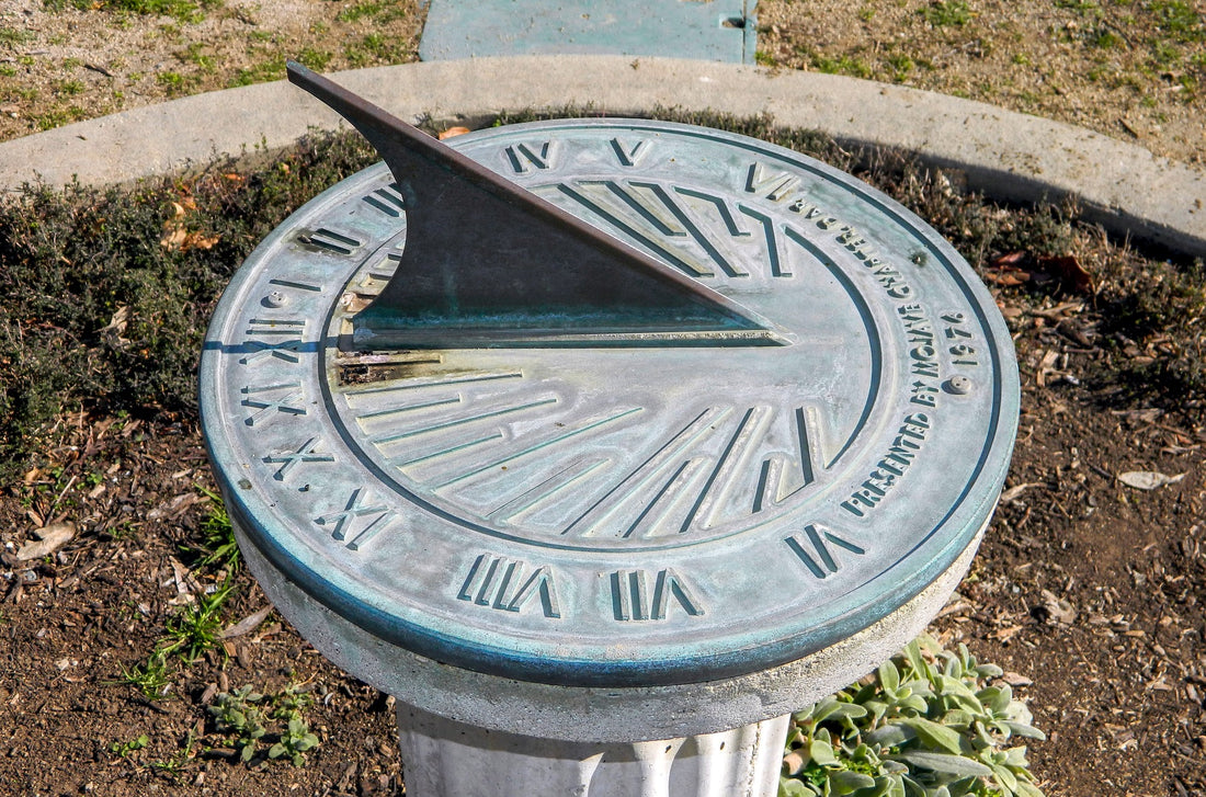 How to Read a Sundial