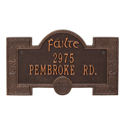 Whitehall Products Failte Plaque Two Lines Black/gold